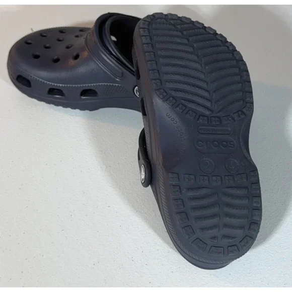Crocs Classic Clog Cobalt Blue Unisex Slip On Sandals Mens Size 2 Womens Size 4 - Picture 6 of 7